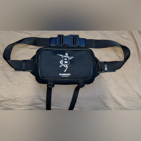 BURBERRY
Black Mythical Alphabet 'B' Faun West Bum Bag - Picture 5 of 5